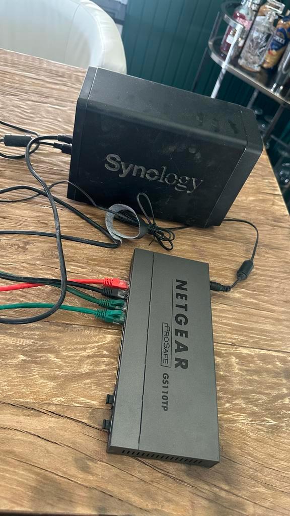 Camera Bewaking netgear/synology - Diverse Componenten, Computers en Software, NAS, Gebruikt, Ophalen