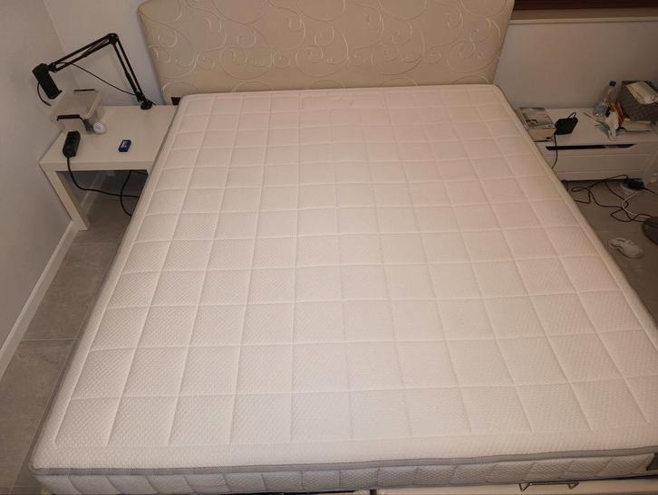 Auping matras Cresto, Huis en Inrichting, Slaapkamer | Matrassen en Bedbodems, Zo goed als nieuw, Matras, 180 cm, 200 cm, Tweepersoons