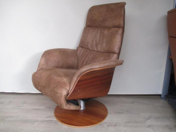 NIEUWSTAAT Hjort Knudsen design relaxfauteuil cognac / hout, Huis en Inrichting, Fauteuils, Zo goed als nieuw, Hout, Leer, Metaal