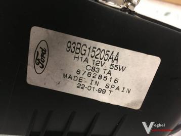NOS Ford Mondeo 1996 Mistlamp Linksvoor  beschikbaar voor biedingen
