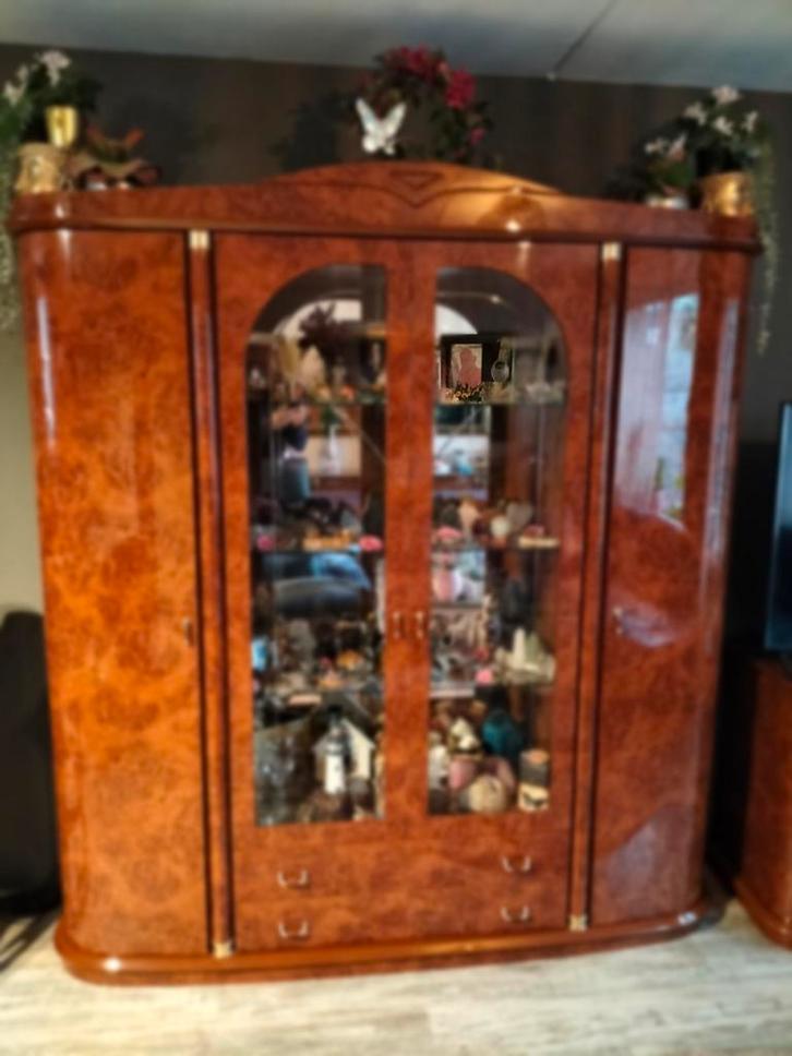 Vitrine kast, Huis en Inrichting, Kasten | Vitrinekasten, Zo goed als nieuw, 150 tot 200 cm, 25 tot 50 cm, Ophalen