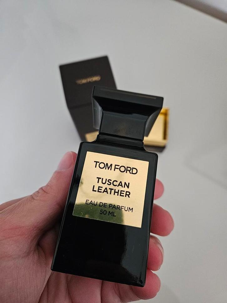 Tom Ford Tuscan Leather, Sieraden, Tassen en Uiterlijk, Uiterlijk | Parfum, Zo goed als nieuw, Ophalen of Verzenden