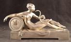Bronzen Art Deco sculptuur met klok, Verzenden