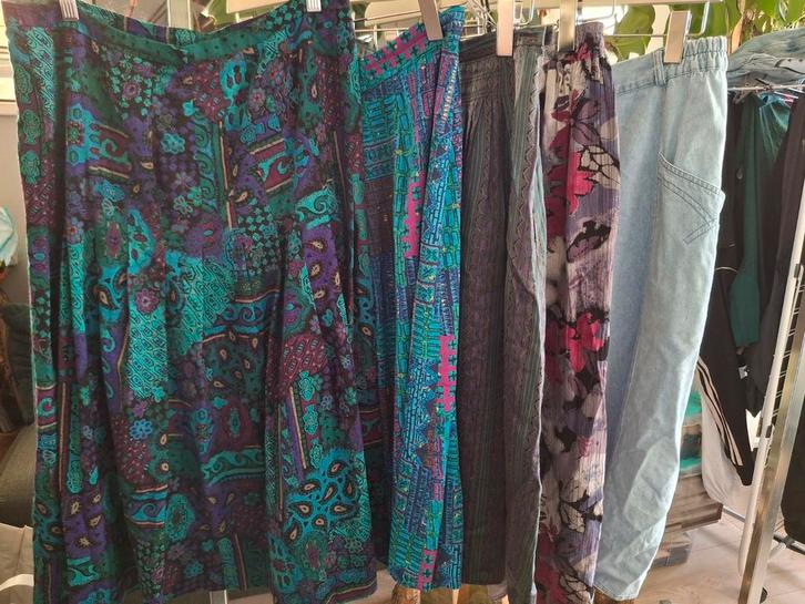 Bundel van 5 vintage rokken, Kleding | Dames, Rokken, Zo goed als nieuw, Maat 38/40 (M), Blauw, Onder de knie, Ophalen of Verzenden