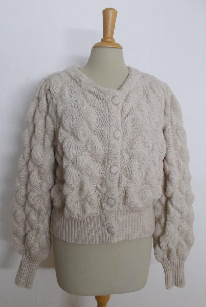 Beige/bruin apart bolletjes look vest met pofmouwen! L/XL, Kleding | Dames, Truien en Vesten, Zo goed als nieuw, Maat 42/44 (L)