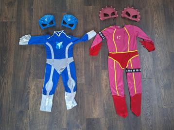 Mega Mindy (6-8 jr) en Mega Toby (3-5 jr) verkleedkleren beschikbaar voor biedingen