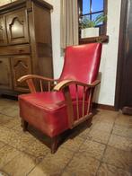 Fauteuil Jaren 50 – Rood Skai, Huis en Inrichting, Fauteuils, Ophalen, Gebruikt, Minder dan 75 cm, Hout