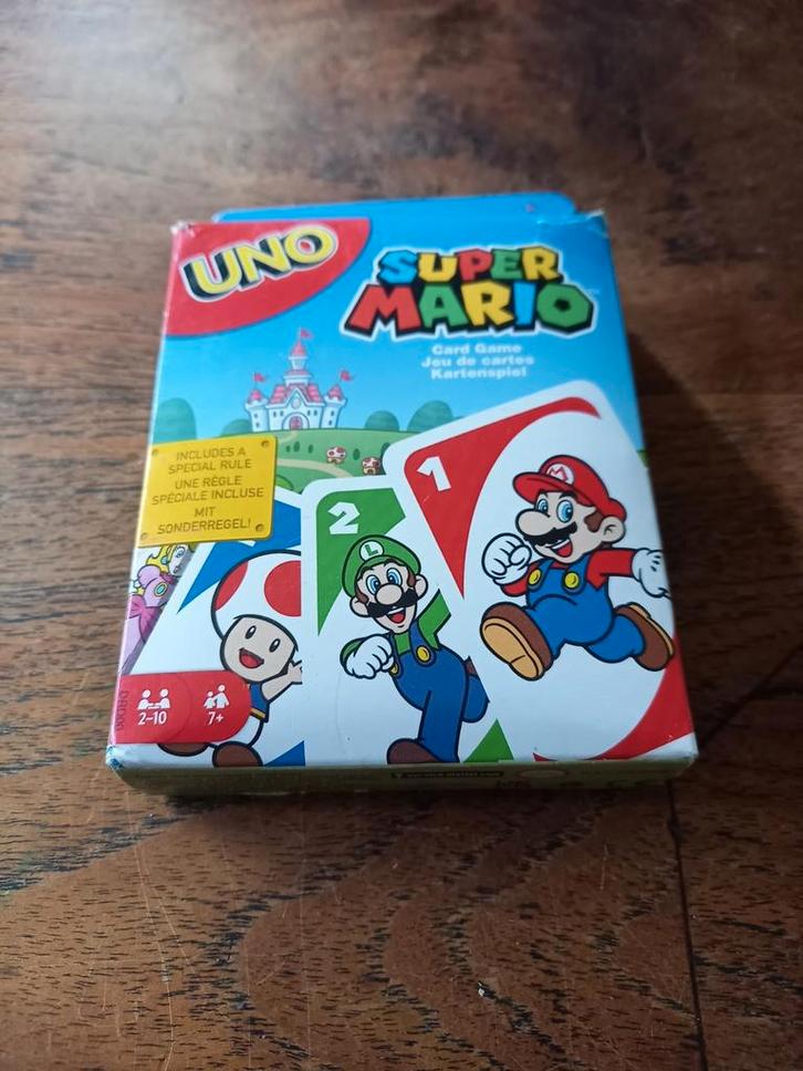 Uno Super Mario kaartspel, Hobby en Vrije tijd, Gezelschapsspellen | Kaartspellen, Zo goed als nieuw, Ophalen of Verzenden
