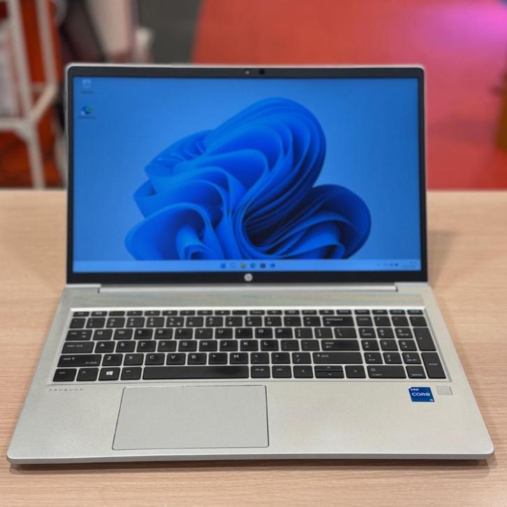 HP Probook 450 G8 11e gen i5 laptop | 8Gb - 240Gb SSD -W11, Computers en Software, Windows Laptops, Zo goed als nieuw