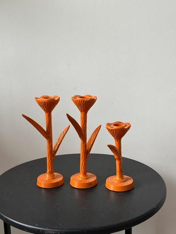 Set van 3 Oranje Kandelaars beschikbaar voor biedingen