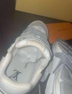 Louis Vuitton, Ophalen of Verzenden, Nieuw, Schoenen