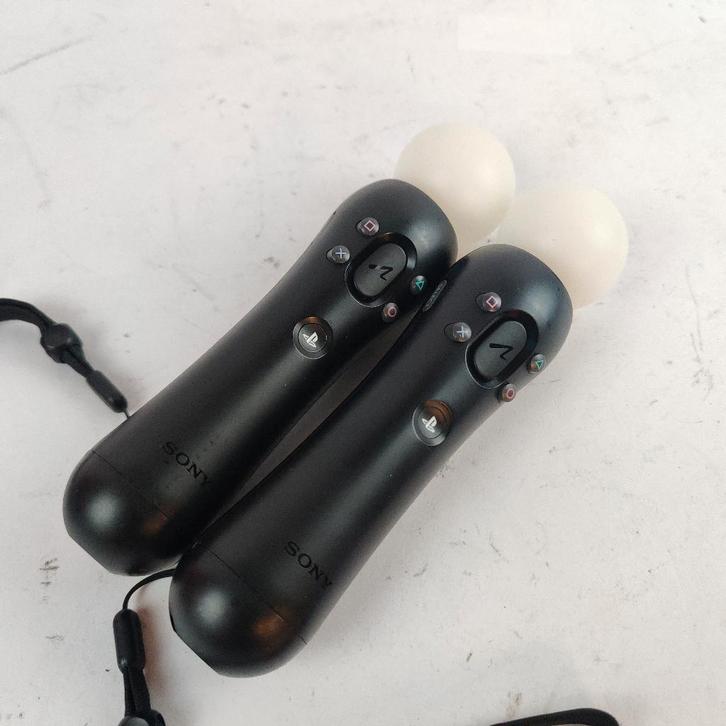 set VR move controllers playstation 4 || nu voor maar €49.99, Spelcomputers en Games, Games | Sony PlayStation 4, Zo goed als nieuw