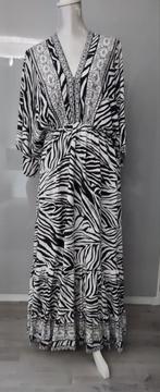 NIEUW  ZWART /WIT VISCOSE JURK MAAT 44, Verzenden, Wit, Maat 42/44 (L), Nieuw