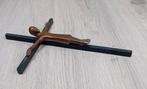 crucifix van staal met bronzen corpus Jezus, Antiek en Kunst, Ophalen of Verzenden