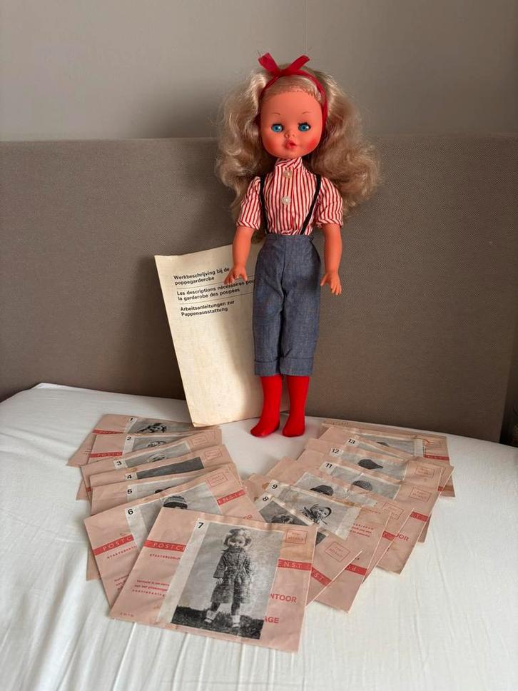 Peggy tienerpop van Ariadne of Marion zelfmaakmode 1976., Verzamelen, Poppen, Gebruikt, Pop, Verzenden