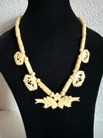 Q335/Antieke oude Zeldzame Gesneden Papegaaien ketting Been, Sieraden, Tassen en Uiterlijk, Antieke sieraden, Verzenden, Overige materialen
