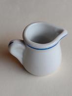 oude Mosa Maastricht mini melkkannetje melkkan Hoogte 4,5 cm, Ophalen