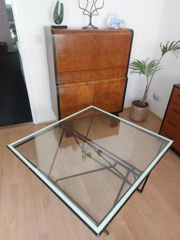 Vintage Glazen Salontafel 90 x 90 beschikbaar voor biedingen