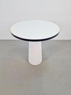 Moooi Containertafel tuintafel By Marcel Wanders tafel, Huis en Inrichting, Tafels | Eettafels, Ophalen, Modern design, 50 tot 100 cm