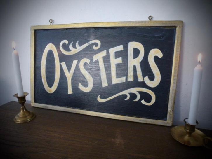 Houten paneel / bord / antiek / Oysters / oester / vintage, Huis en Inrichting, Woonaccessoires | Wanddecoraties, Zo goed als nieuw