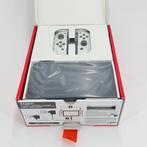 Nintendo Switch OLED - Wit | Als Nieuw, Nintendo, Zo goed als nieuw, Support@nintendo.com, 11-1 Hokotate-cho, Kamitoba, Minami-ku
Kyoto 601-8501
Japan