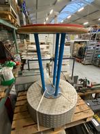 Statafel met uniek design, Huis en Inrichting, Ophalen