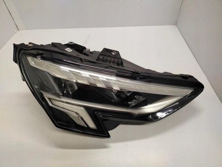 Audi A3 8Y Full Led lamp rechts, Auto-onderdelen, Verlichting, Audi, Gebruikt, Ophalen of Verzenden