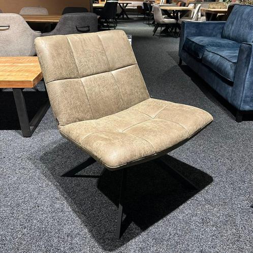Prachtige fauteuil met speels rugpatroon! OP=OP!, Huis en Inrichting, Fauteuils, Nieuw, Metaal, Stof, 100 tot 125 cm, 100 tot 125 cm