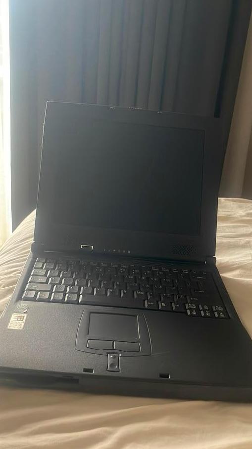 oude Acer travelmate 202T, Computers en Software, Windows Laptops, Zo goed als nieuw, 15 inch, Onbekend, Ophalen of Verzenden