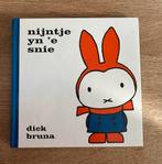 Nijntje yn ‘e snie, Dick Bruna, Nijntje Frysk, Boeken, Ophalen of Verzenden, Zo goed als nieuw, 3 tot 4 jaar