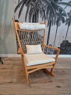 Design schommelstoel, Huis en Inrichting, Stoelen, Ophalen, Wit, Scandinavisch, Zo goed als nieuw