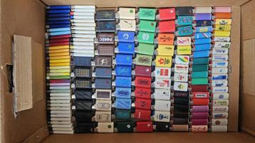 Vintage aansteker verzameling uit de jaren 80/90 2000+ stuks beschikbaar voor biedingen