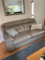 Mooie Leren bank 3zits izgst  zandkleur/taupe🍀, Huis en Inrichting, Banken | Bankstellen, Ophalen, Gebruikt, 150 tot 200 cm, Driepersoons