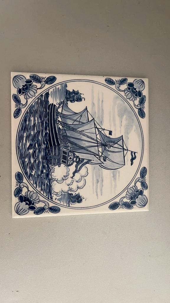 Waardebepaling gezocht en eventuele koper, Antiek en Kunst, Antiek | Keramiek en Aardewerk, Ophalen