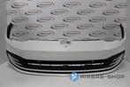 VW Golf 8 Voorbumper Wit 4 x PDC, Gebruikt, Ophalen of Verzenden, Bumper, Volkswagen