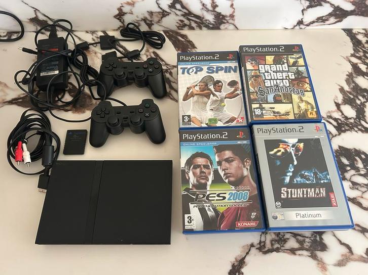 PS2 Slim Console met veel Games - Complete Set!, Spelcomputers en Games, Spelcomputers | Sony PlayStation 2, Gebruikt, Slim, Zwart