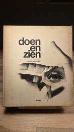 Doen en Zien - Christa van Santen, Ophalen of Verzenden, Gelezen, Fotografie algemeen, Christa van Santen