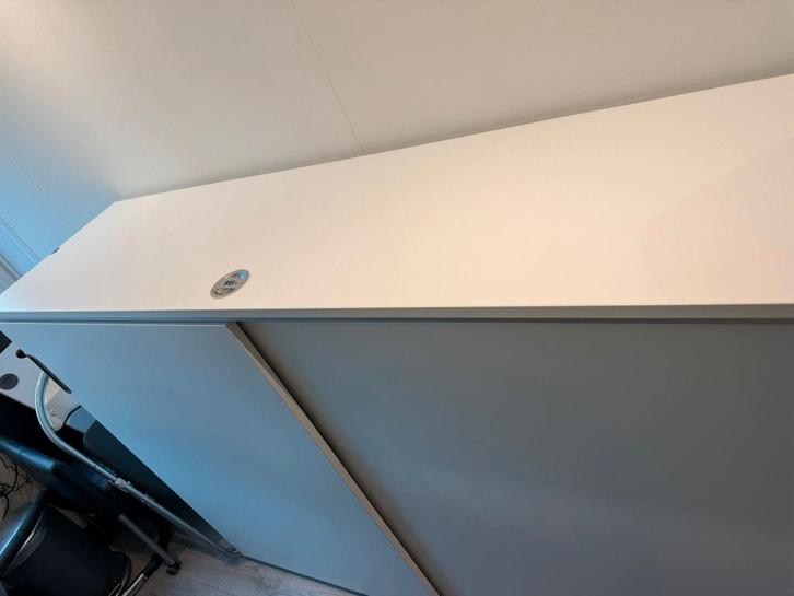 IKEA GALANT Kast met schuifdeuren 58% korting!, Huis en Inrichting, Kasten | Roldeurkasten en Archiefkasten, Zo goed als nieuw