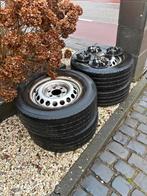 Mercedes Sprinter 2018 Velgen met Banden + Doppen, 16 inch, Banden en Velgen, Ophalen of Verzenden, 235 mm