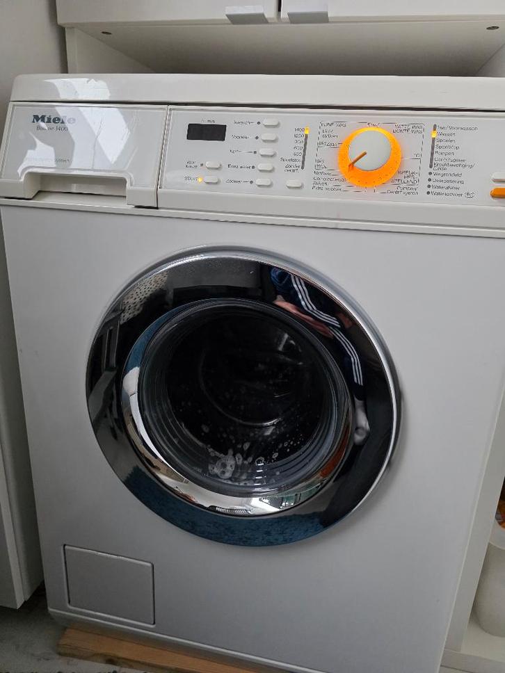 Miele wasmachine 1400, Witgoed en Apparatuur, Wasmachines, Gebruikt, Voorlader, 4 tot 6 kg, 85 tot 90 cm, 1200 tot 1600 toeren