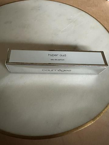Courreges Hyper Oud Travelspray 10ml - Nieuw! beschikbaar voor biedingen
