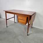 Vintage Deens bureau, uitklapbaar, demontabel, Ophalen of Verzenden, Met wielen, Gebruikt, Bureau