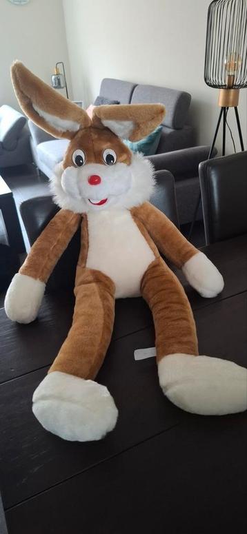 Konijn knuffel +/- 1 meter beschikbaar voor biedingen