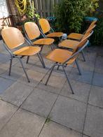 14 nette stapelstoelen ideaal als bijzetstoelen buiten, Gebruikt, Ophalen