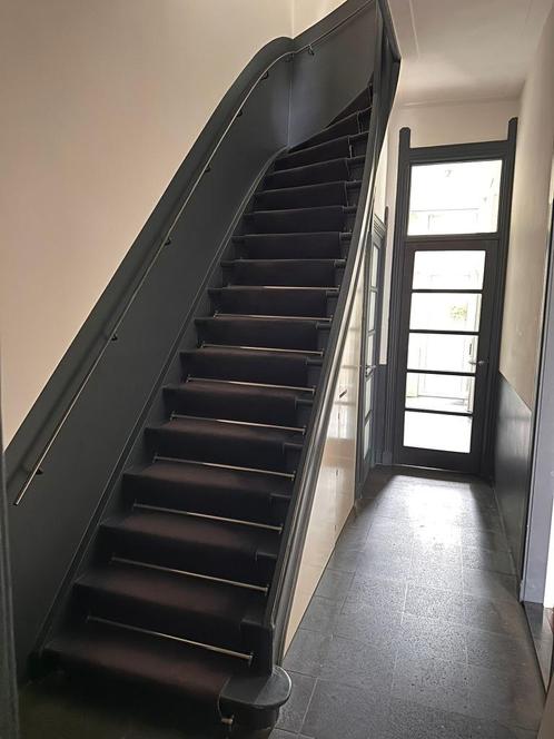 Traploper en traploperstangen (antraciet), Huis en Inrichting, Stoffering | Tapijten en Kleden, Gebruikt, 50 tot 100 cm, 200 cm of meer