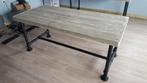 Unieke industriele tafel, bureau van steigerhout en staal, Ophalen, Nieuw, Bureau