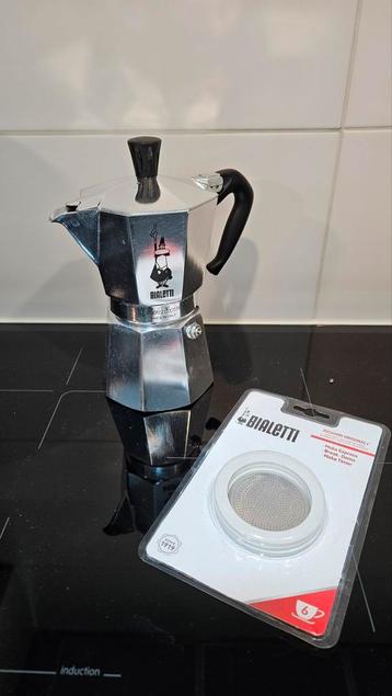 Bialetti Moka Express - 6 kopjes beschikbaar voor biedingen