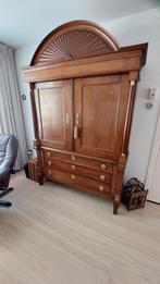 Klein Drents Kabinet van eikenhout hoogte 2.20m, Ophalen