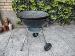 Houtskool Barbecue 2 keer gebruikt., Tuin en Terras, Houtskoolbarbecues, Ophalen, Zo goed als nieuw