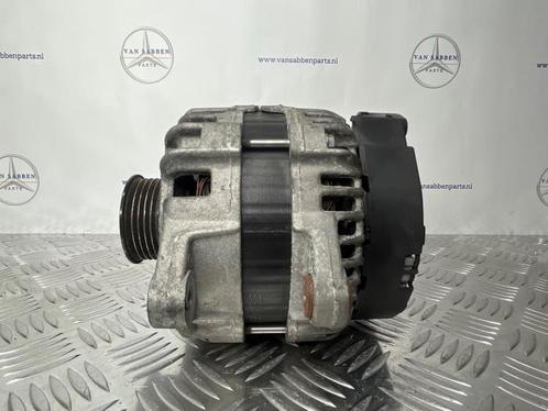 Dynamo van een Mercedes B-Klasse, Auto-onderdelen, Motor en Toebehoren, Mercedes-Benz, Gebruikt, 3 maanden garantie